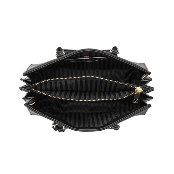 NWT Victory Secret Crossbody Satchel bag - Picture 9 of 10